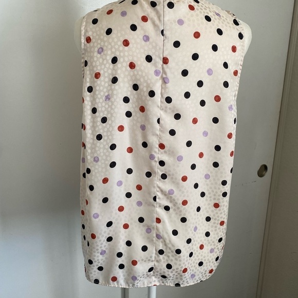 Ann Taylor polka dot smocked neck shell top light heirloom women's size MP - Picture 2 of 7